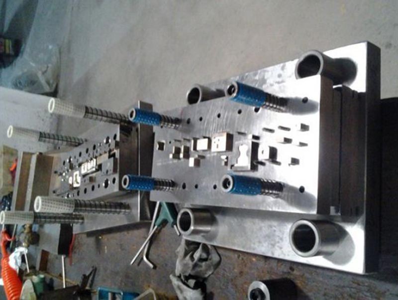 固始模具制造-12