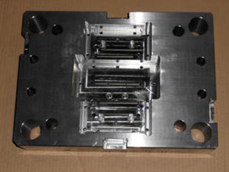 固始精密塑料模-06